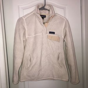 Patagonia | White 1/4 snap fleece
